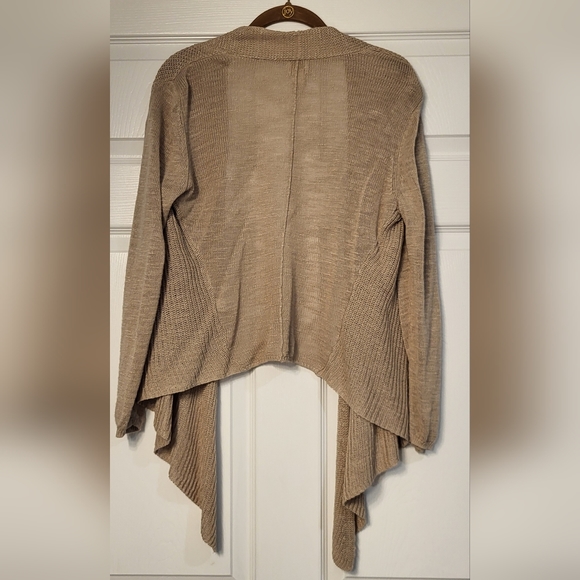 Chico's Tan Cardigan Chico's Size 1 (approximately medium/8) - Picture 2 of 4
